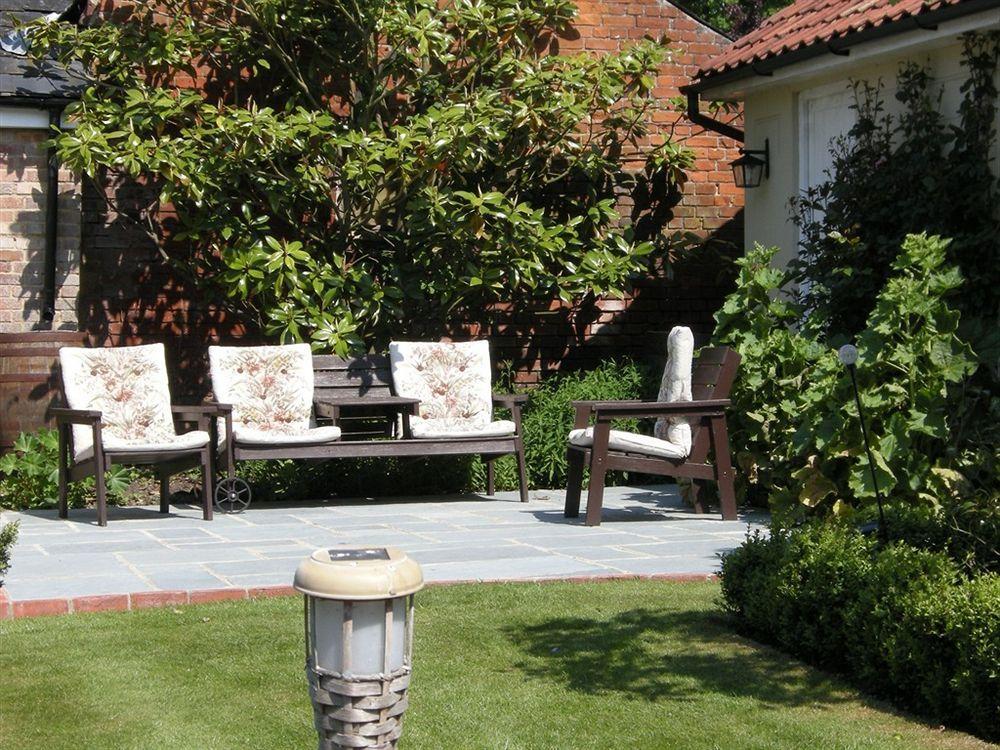 Motts Bed & Breakfast Great Dunmow Exterior foto